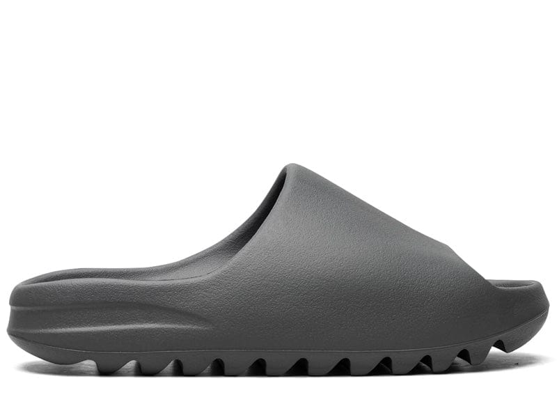adidas グレー スライド　YEEZY Slide \
