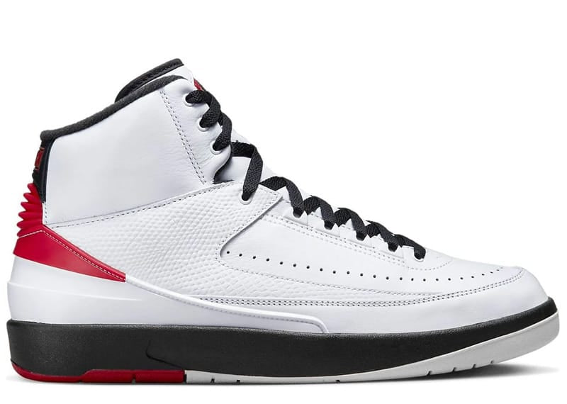 Jordan 2 Retro OG Chicago (2022) – Court Order