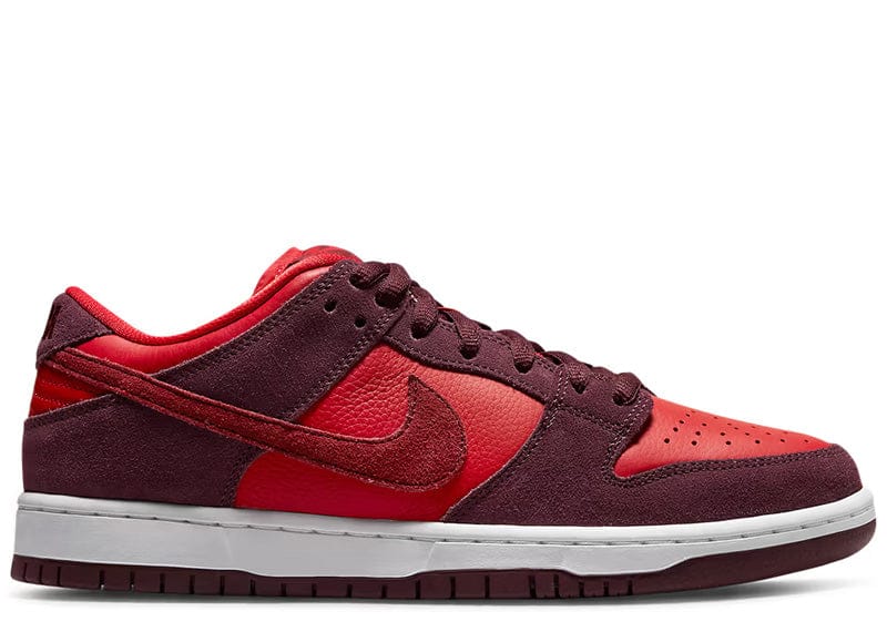 靴 NIKE SB DUNK LOW Red Plum 27.5 Nike SB Dunk Low Cherry – Court Order