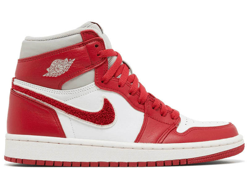 Jordan 1 Retro High OG Varsity Red W