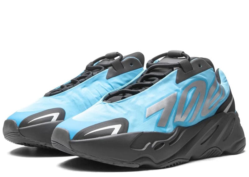adidas Sneakers Adidas Yeezy Boost 700 MNVN Bright Cyan