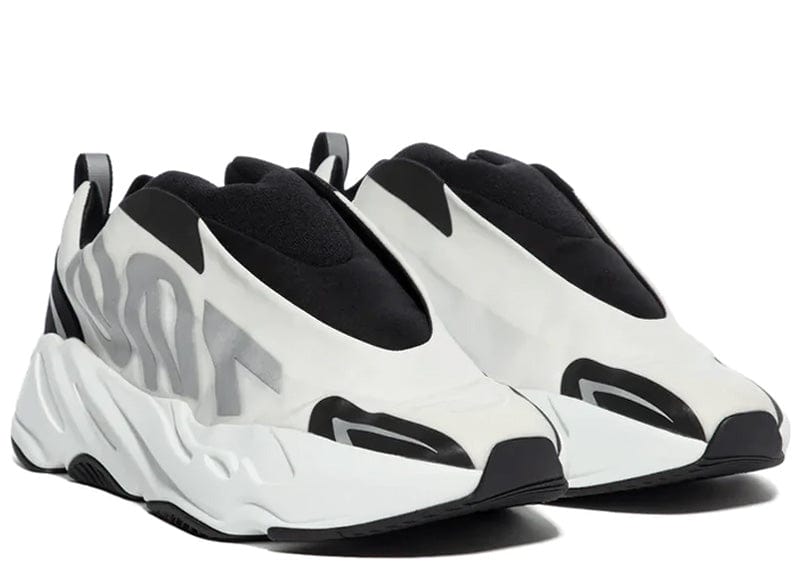 Mnvn Yeezy 700 Adidas Yeezy Boost 700 MNVN Laceless Analog – Court