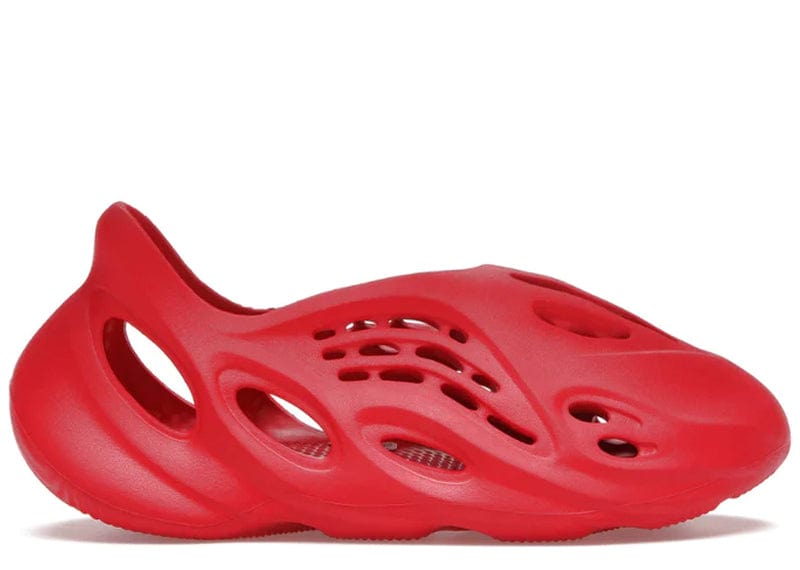 adidas Sneakers adidas Yeezy Foam RNNR Vermillion