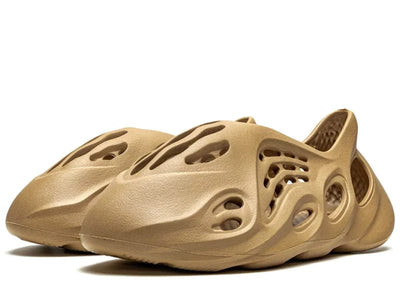 adidas Sneakers adidas Yeezy Foam RNR Clay Taupe