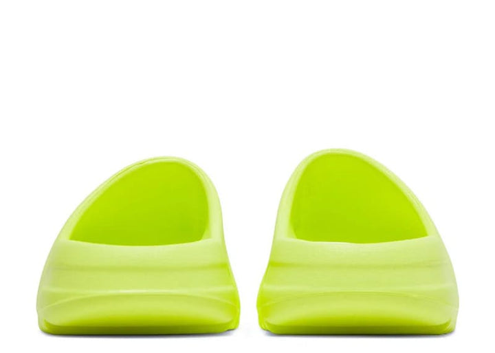 アディダス YEEZY SLIDE GLOW GREEN ADIDAS 25.5 adidas Yeezy Slide Glow Green (2022) (Restock) – Court Order