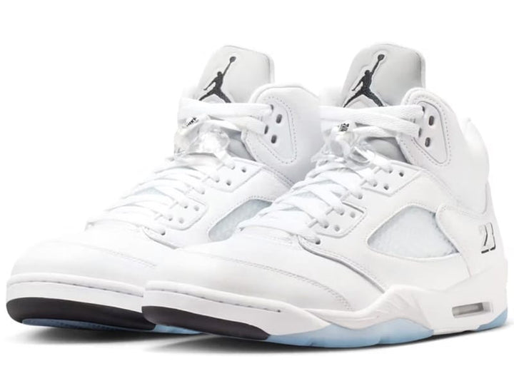 【値下げ】Nike Air Jordan 5 RETRO Air Jordan 5 Retro White Metallic (2026) – Court Order