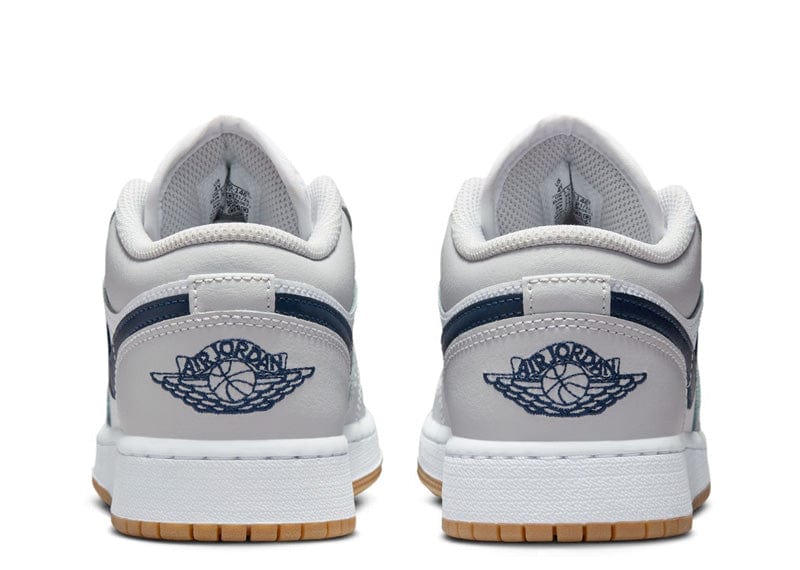 Jordan sneakers Jordan 1 Low White Neutral Grey Gum Midnight Navy (GS)
