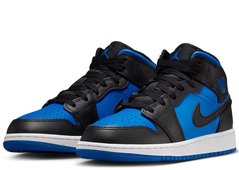 Black and blue nike jordans hotsell