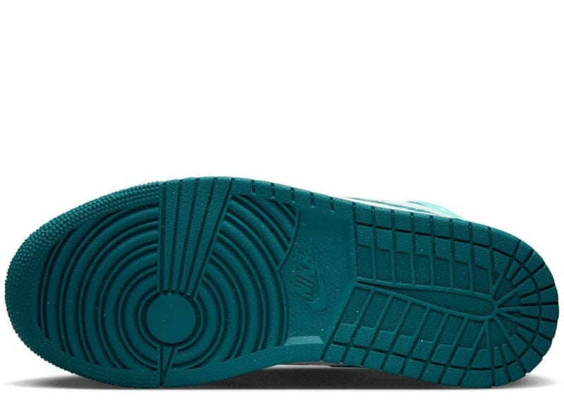 Jordan Mid Chenille Bleached Turquoise (Women's) – Court Order