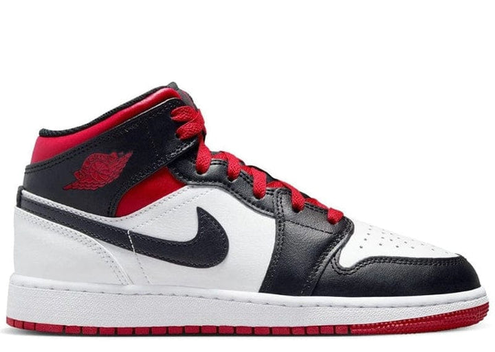 Jordan 1 Mid Gym Red Black Toe GS