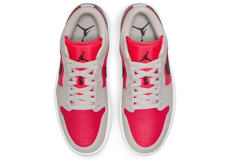 Jordan Sneakers Jordan 1 Retro Low Light Iron Ore Siren Red (W)