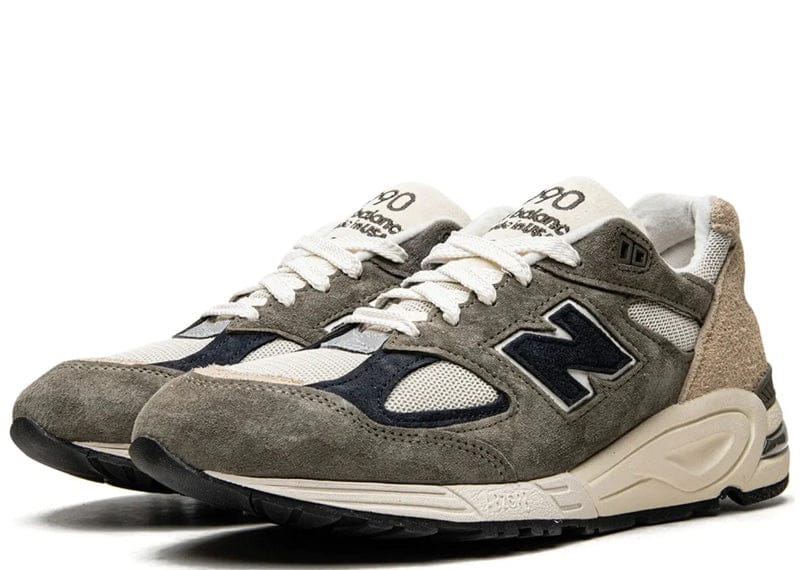 New Balance 990v2 MiUSA Grey Tan – Court Order