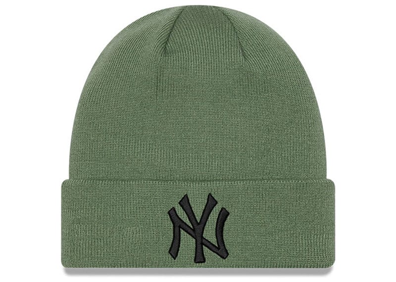 New Era Accessories New Era NY Yankees League Essential Pom Cuff Beanie Hat Green Black