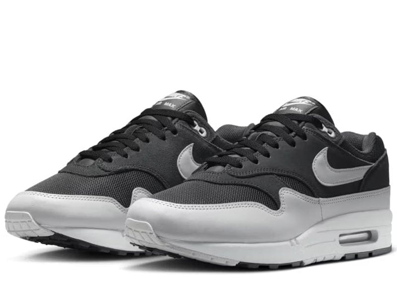 Nike Air Max Essential Off Noir Vast Grey – Court Order