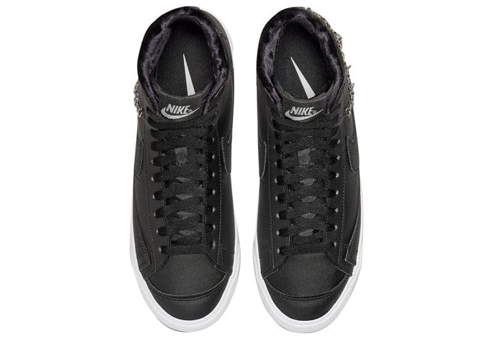 ウィメンズ Nike Blazer Mid LX Black Pendants (W) Nike Blazer Mid LX Black Pendants (W) – Court Order