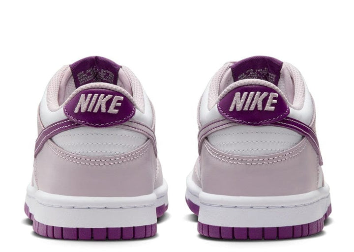 nike dunk platinum violet