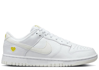 Nike Sneakers Nike Dunk Low Yellow Heart (W)