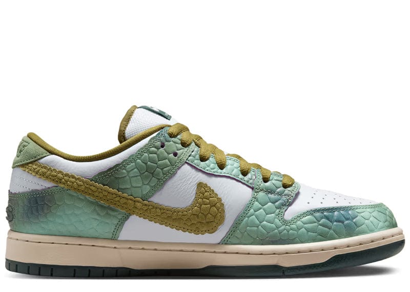 Nike sneakers Nike SB Dunk Low Alexis Sablone Chameleon