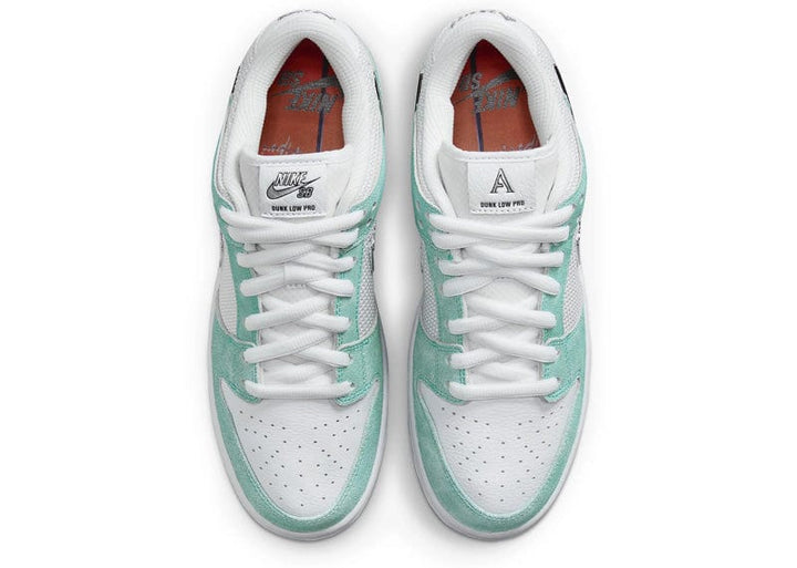 Nike SB Dunk Low April Skateboards – Court Order