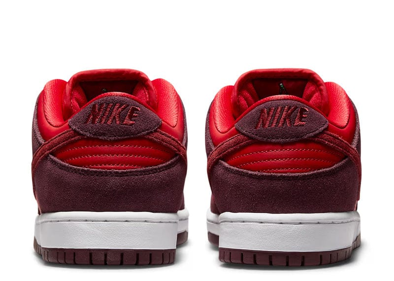 Nike SB Dunk Low Cherry – Court Order