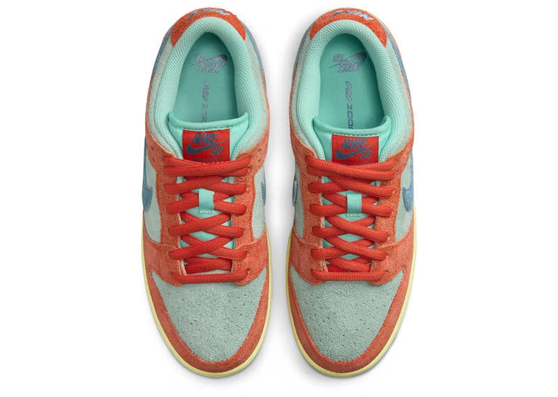 Nike SB Dunk Low Orange Emerald Rise – Court Order