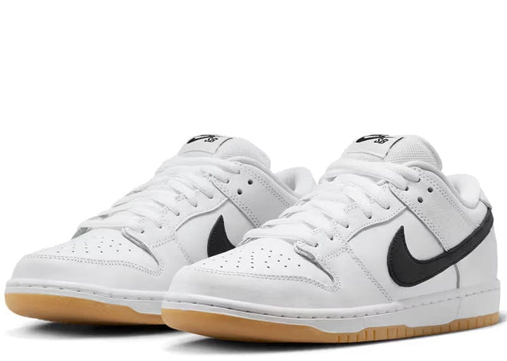 nike sb dunk black white gum
