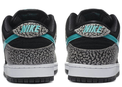 Nike Sneakers SB Dunk Low Atmos Elephant