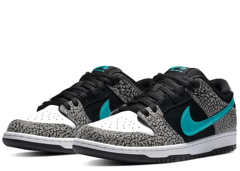 Nike Sneakers SB Dunk Low Atmos Elephant