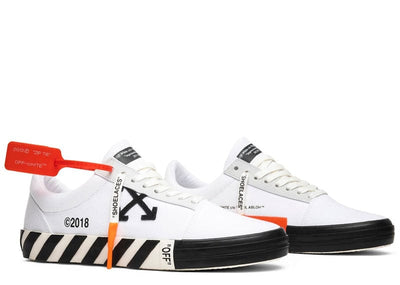Off-White Sneakers Off-White Vulcanised Low White (Updated Stripes)