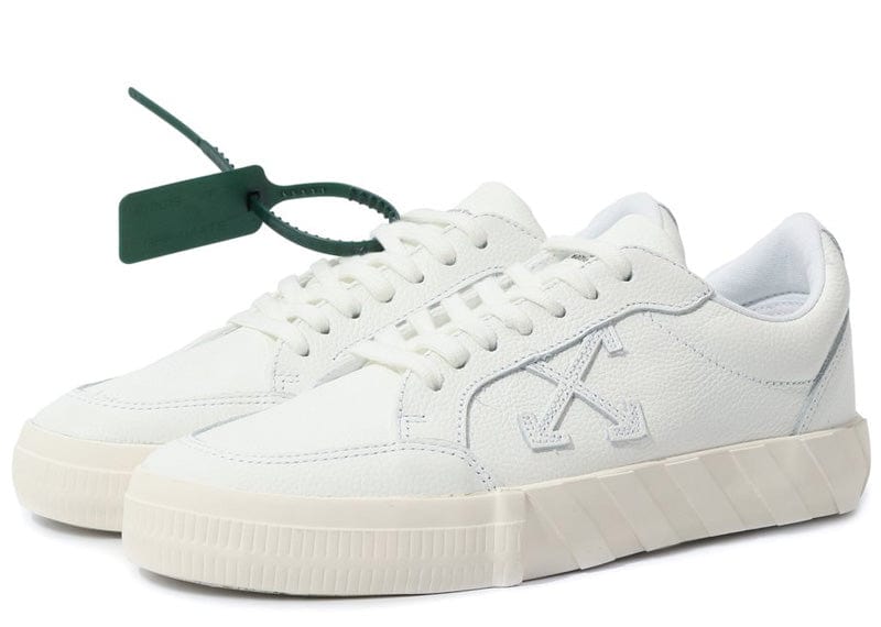 OFF-WHITE Sneakers Off-White Vulcanized low-top sneakers leather white white (Women&