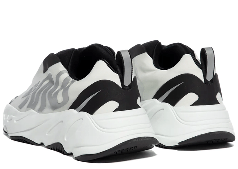 Adidas yeezy analog 700 online