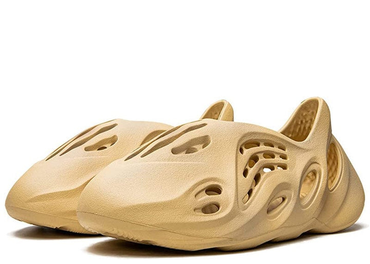 adidas-adidas-yeezy-foam-rnr-  display picture 1