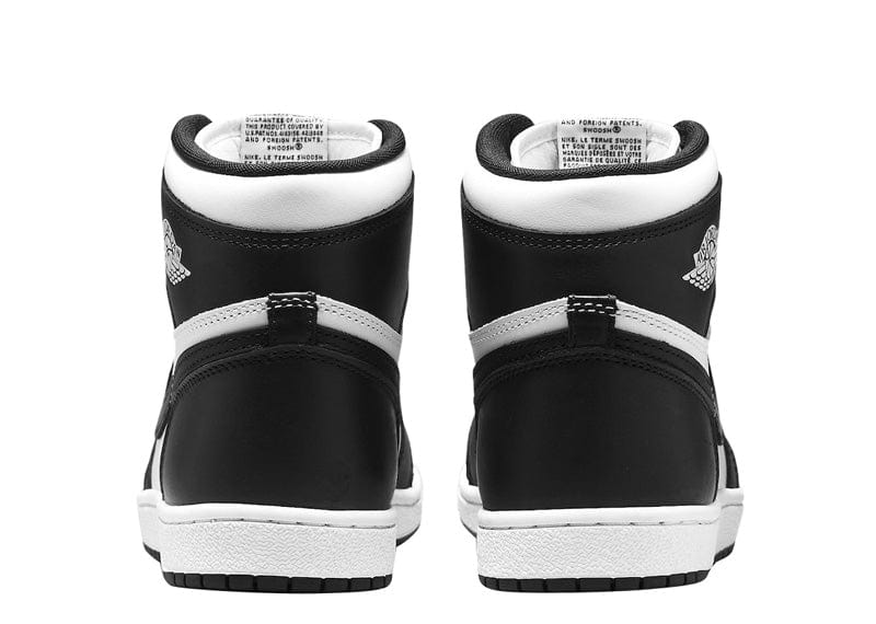 Air jordan 18 retro high og black white online