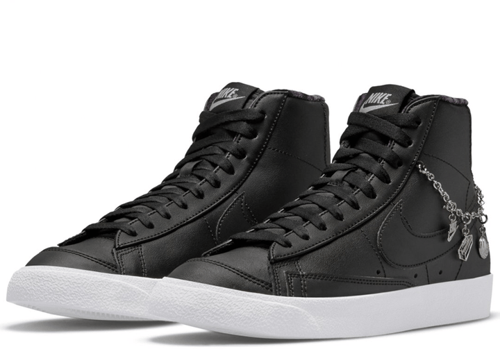 ウィメンズ Nike Blazer Mid LX Black Pendants (W) nike-nike-blazer-mid-lx-black-