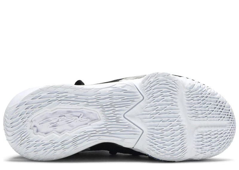 Nike Sneakers Nike LeBron 17 Low Black White